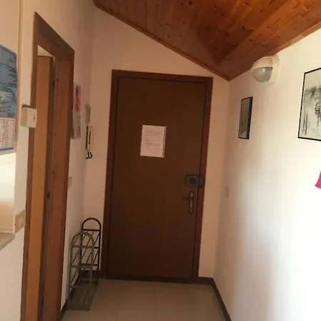 Apartment Mansarda Chic Vista Mare